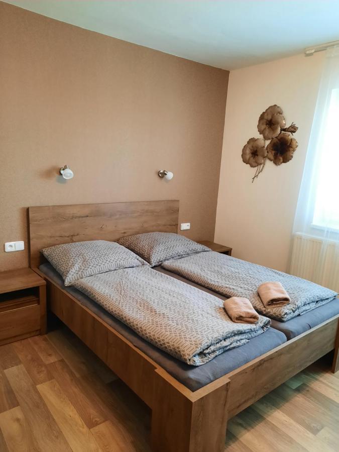 Apartmany Moravia Milovice  Екстериор снимка
